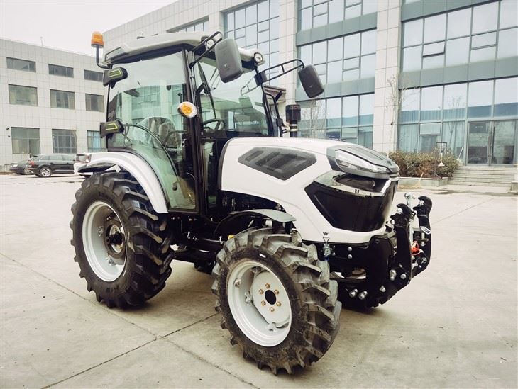 70HP Agricultural Tractor Of 4WD With A/C Cabin